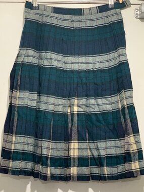 VINTAGE IN 'N OUTER BY SPORTRITE JUNIOR REVERSIBLE WOOL PLAID PLEATED SKIRTS